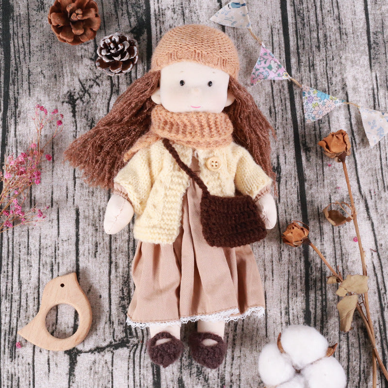 Lina™ | Handgefertigte Stoffpuppe im Herbstlook